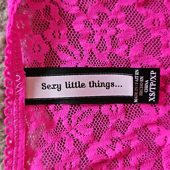 Victoria’s Secret Hot Pink Lace Slip Dress. Sz: XS. Adjust. Straps. Looks GREAT! - Picture 8 of 12